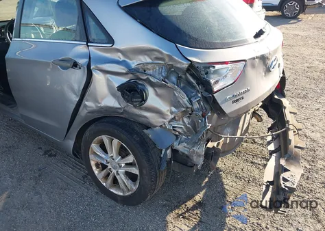 2013 Hyundai Elantra Gt z USA, uszkodzony, nr VIN KMHD35LE8DU090361